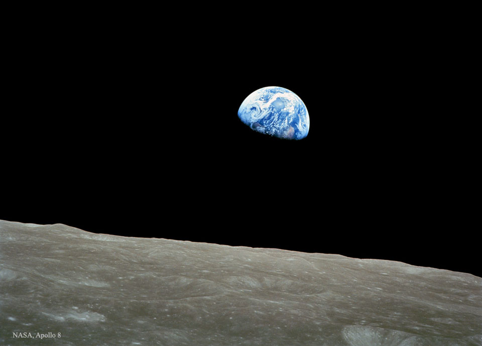 Earthrise_Apollo8_960.jpg