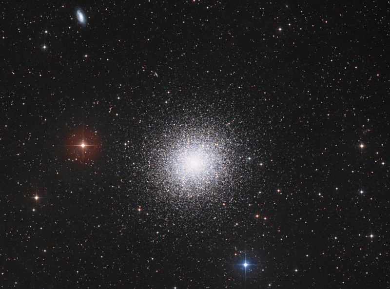 M13_DSS_Noel_c800.jpg