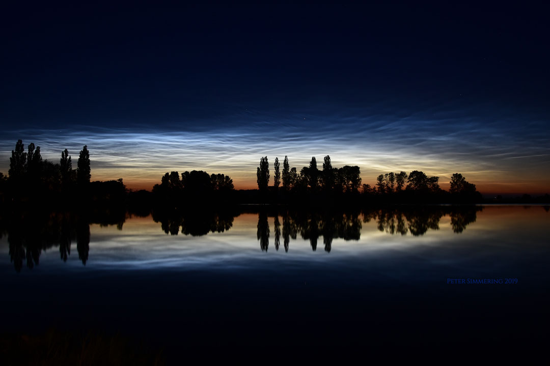 NoctilucentNetherlands_Simmering_1080.jpg