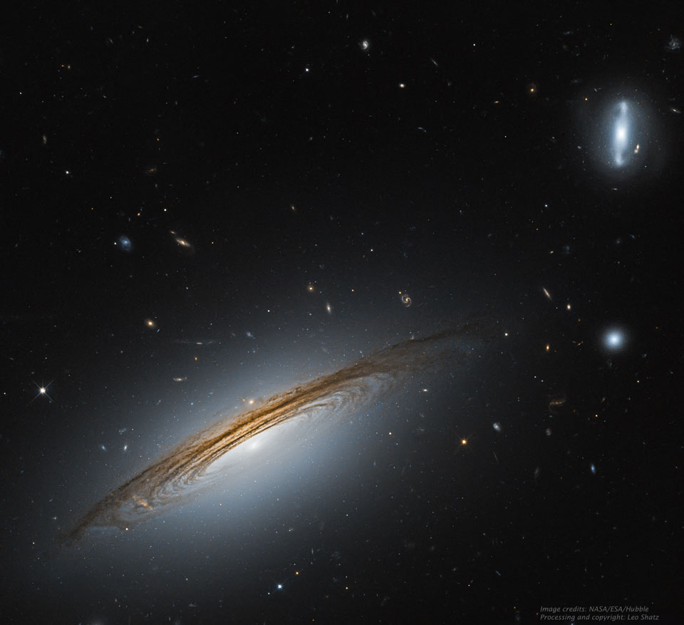 UGC12951_HubbleShatz_960.jpg