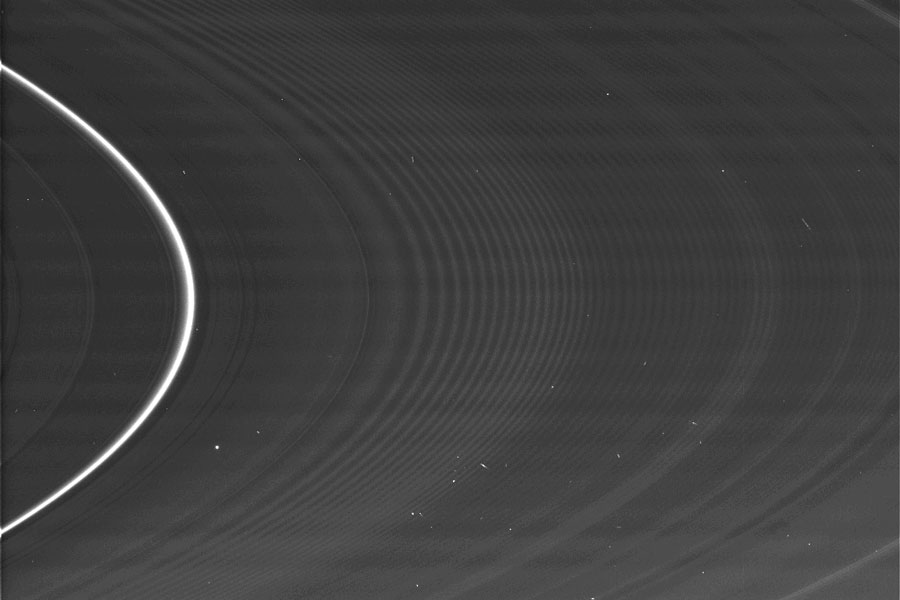 equinoxrings_cassini.jpg
