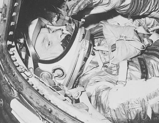 johnglenn62_nasa.jpg
