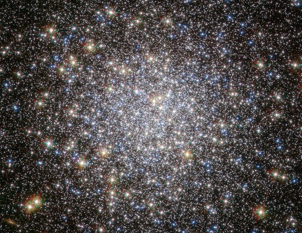m5_hubblesmessier1024c.jpg