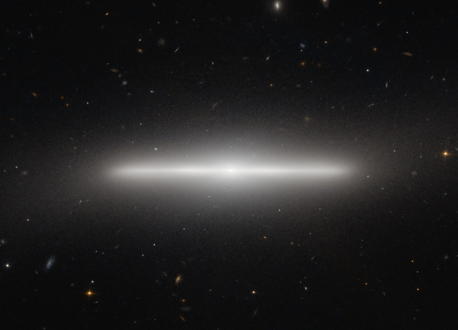 ngc4452_hst.jpg