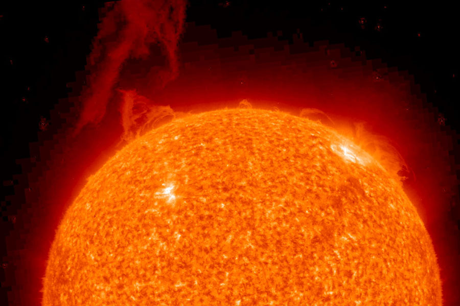 prominence_stereo.jpg